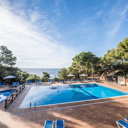 Camping Sunissim Cala Llevado 4 By Locatour Hotel Tossa de Mar Exterior photo
