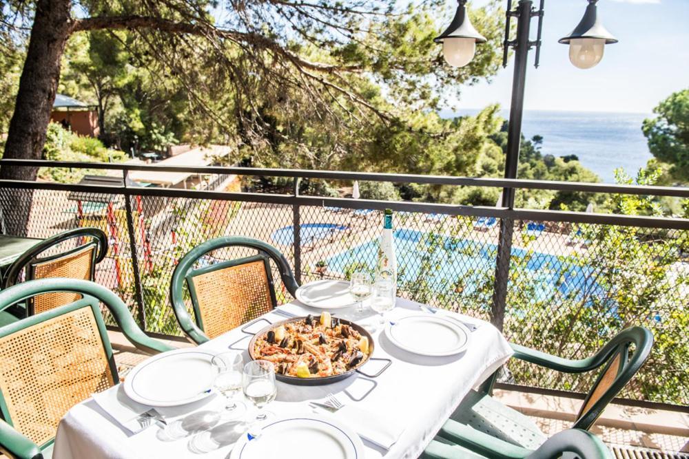 Camping Sunissim Cala Llevado 4 By Locatour Hotel Tossa de Mar Exterior photo