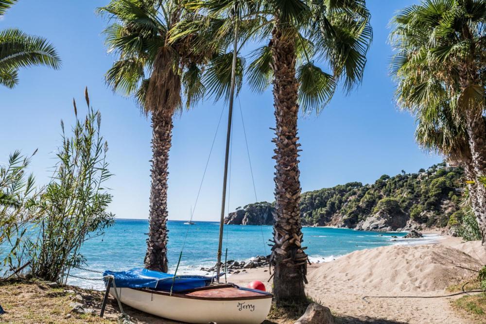 Camping Sunissim Cala Llevado 4 By Locatour Hotel Tossa de Mar Exterior photo